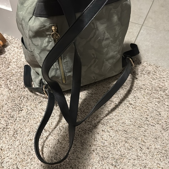 Camouflage Backpack with Black Accents - Picture 6 of 6